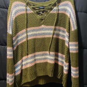Rue21 green pullover sweater size medium